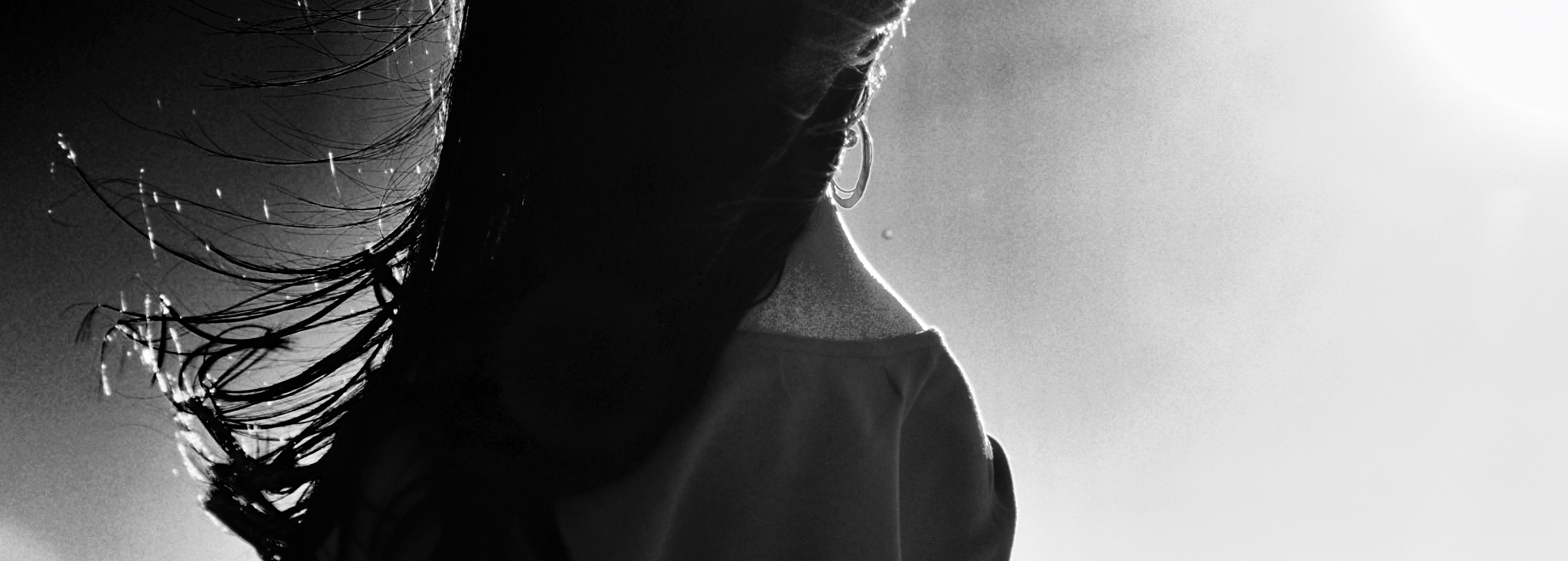 浜松で撮影した朝倉さやの後ろ姿